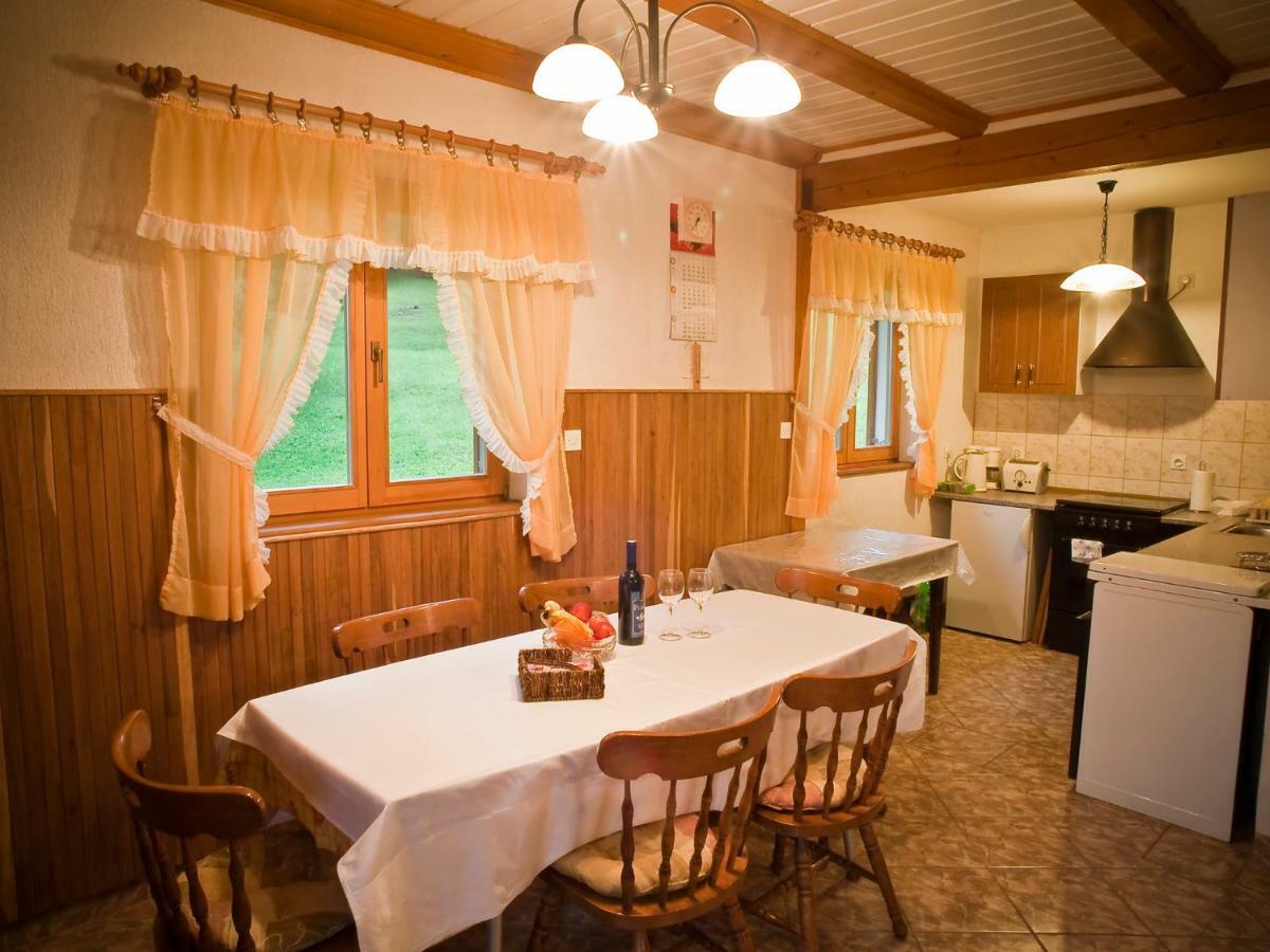 Kuca Za Odmor Gale Villa Delnice Eksteriør billede